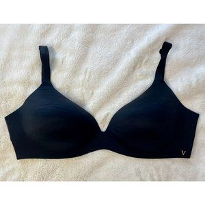 Victoria's Secret Size 38DD Bare Infinity Flex Wireless Bra - Black